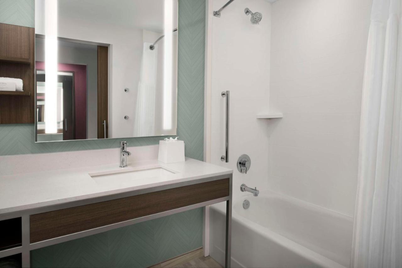Hilton Garden Inn Pensacola Downtown Luaran gambar